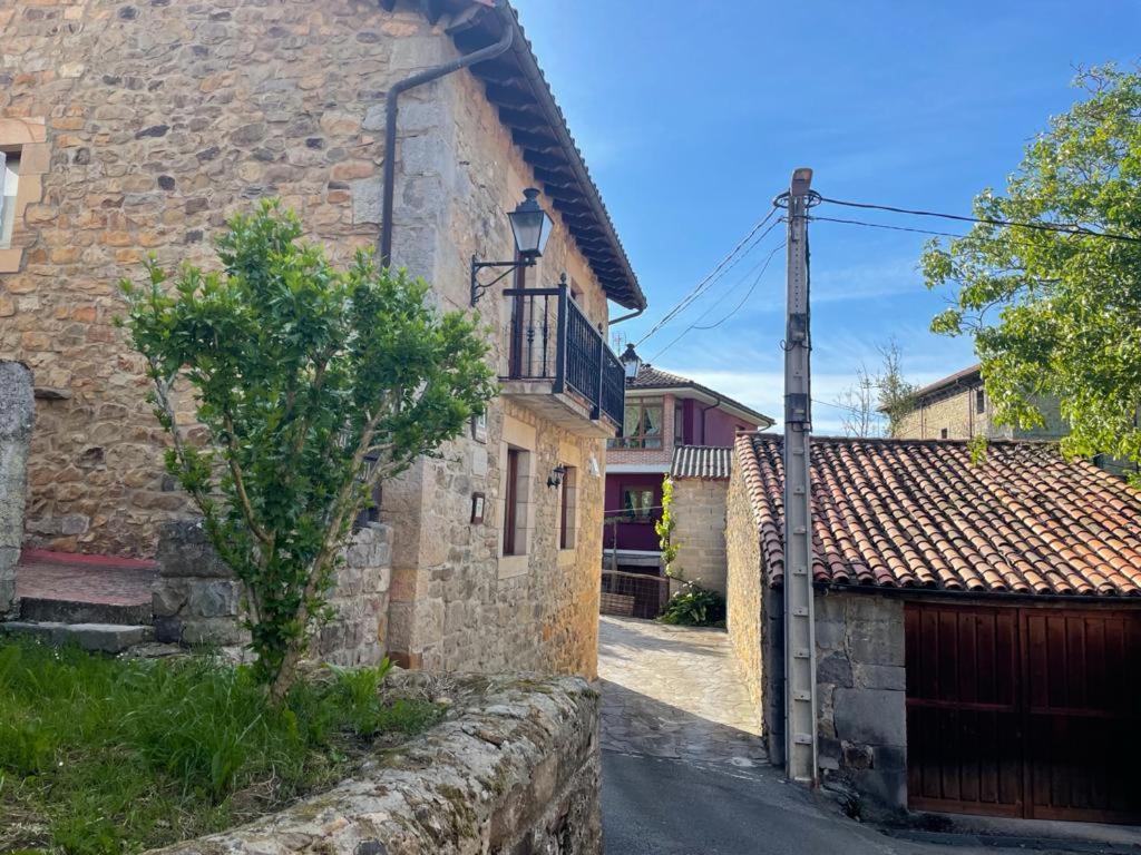 Apartamentos Rurales La Casa Vieja De Alceda Exterior foto