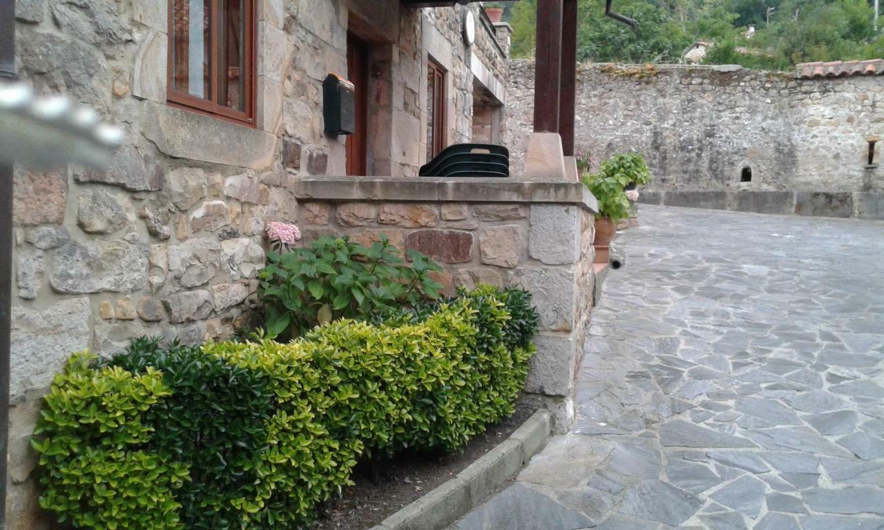 Apartamentos Rurales La Casa Vieja De Alceda Exterior foto